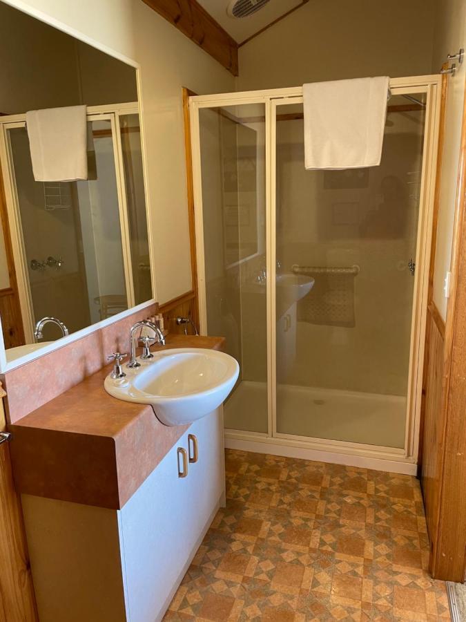 Warby Cottage Уангарата Екстериор снимка